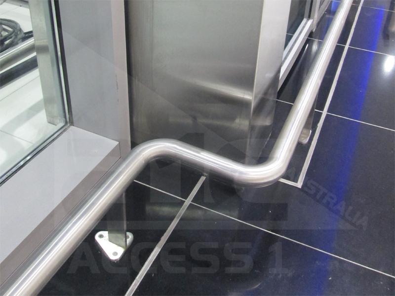 Custom-designed aluminium bump rail